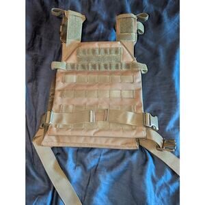NWOT Lancer Tactical Plate Carrier Vest Airsoft Paintball